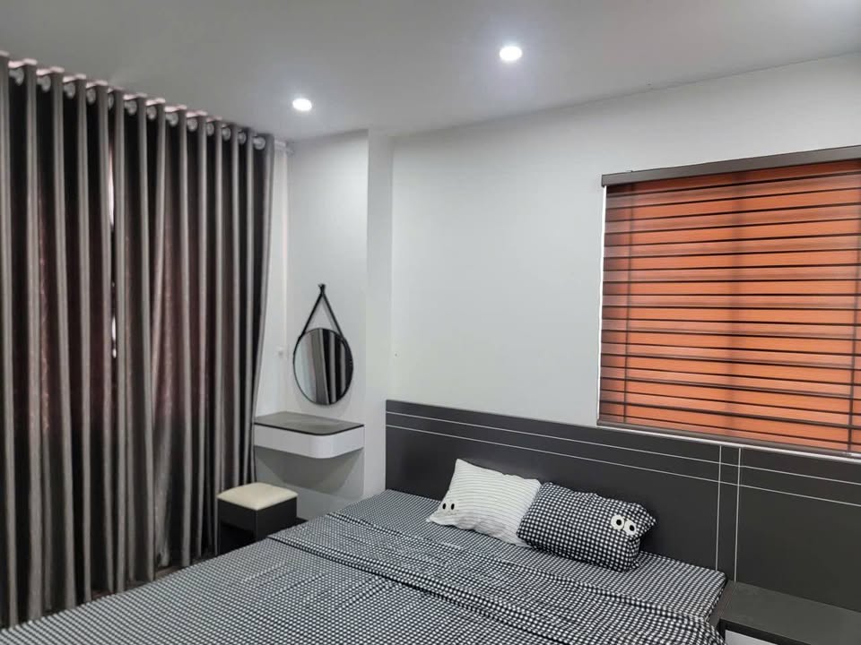 Căn hộ Bộ Tư Lệnh Thủ Đô 77m² giá 4.7 tỷ - Hướng mát, sổ đỏ lâu dài!