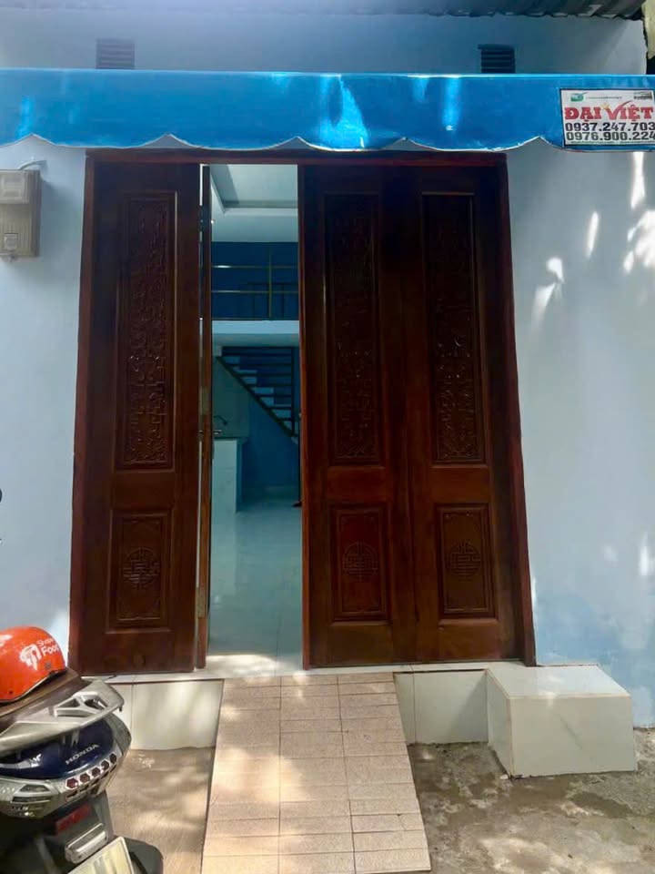 Nhà hẻm xe hơi Tân Bình 27m² giá 3.7 tỷ - Tiện nghi và thoáng đãng!