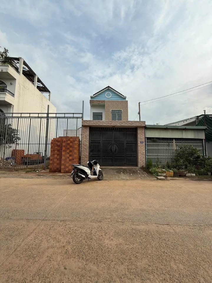 Nhà cho thuê mặt tiền phường An Bình, Biên Hòa 3PN giá 12 triệu - Đầu tư sinh lời tuyệt vời!