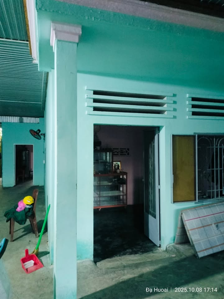 Nhà mặt tiền Lê Hồng Phong, Đà Huoai 322m² giá 1.2 tỷ - Cơ hội đầu tư tuyệt vời!