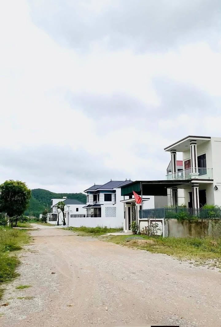 Đất nền phường Quỳnh Mai 200m² giá 2.6 tỷ - Cơ hội đầu tư hấp dẫn!