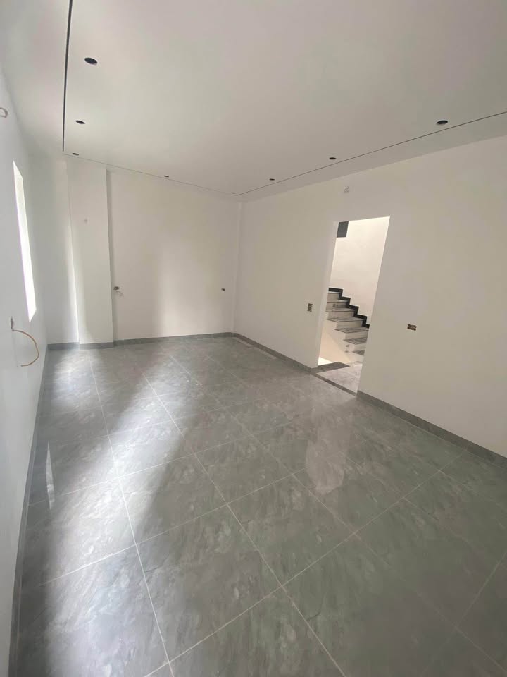 Bán nhà 3 tầng tại KĐT Mỹ Trung, Nam Định - Diện tích 50m², giá 3.85 tỷ - Mặt đường vườn hoa!