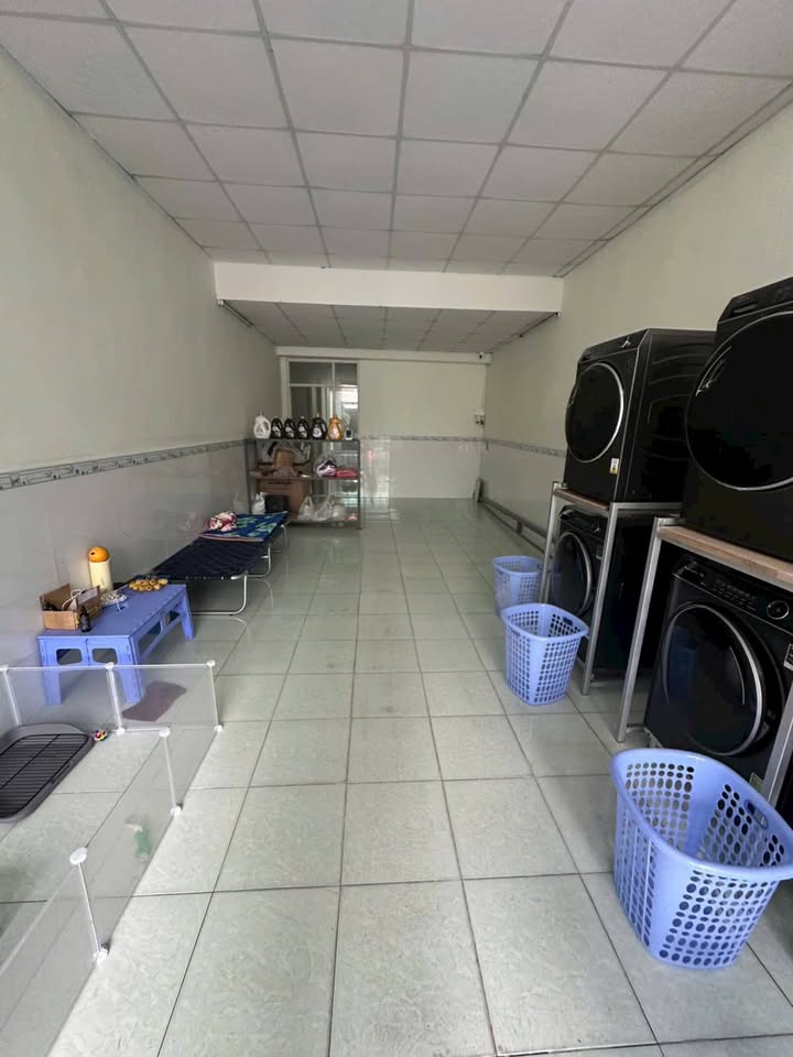 Nhà mặt tiền đường Số, Phước Bình, Q9, diện tích 88m² - Cho thuê giá 10 triệu/tháng!