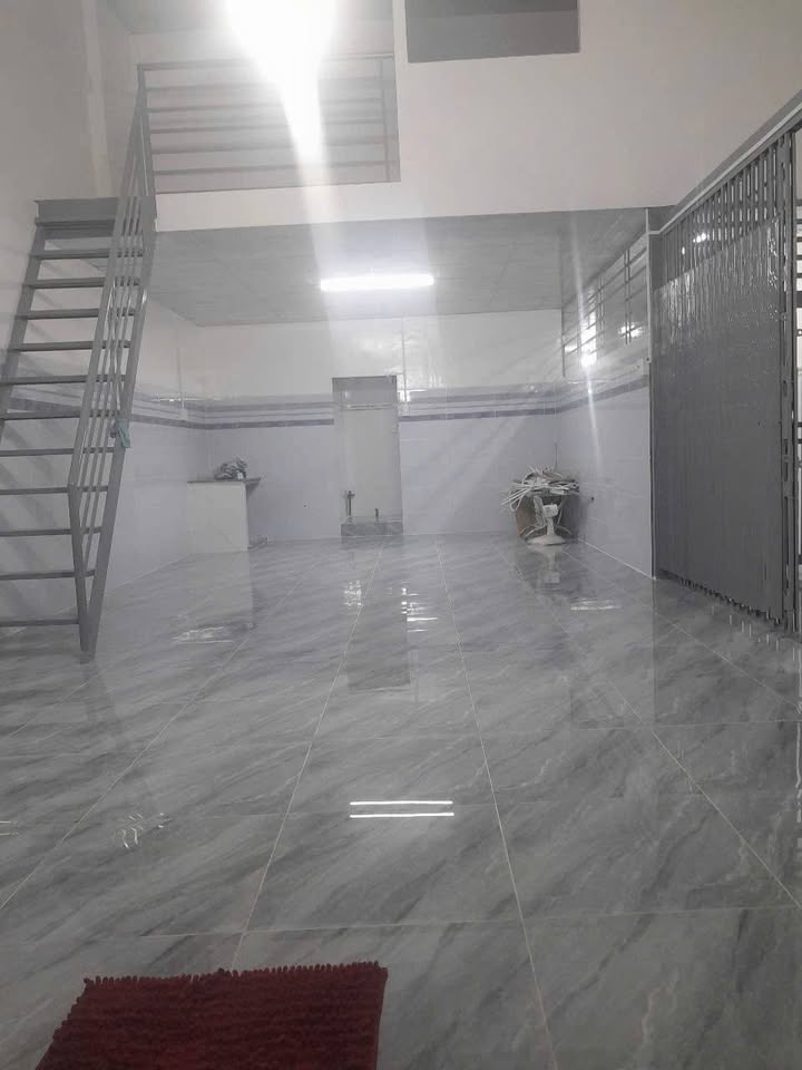 Cho thuê mặt bằng nguyên căn Nguyễn Văn Quỳ quận 7 - Diện tích 55m², giá 18 triệu/tháng