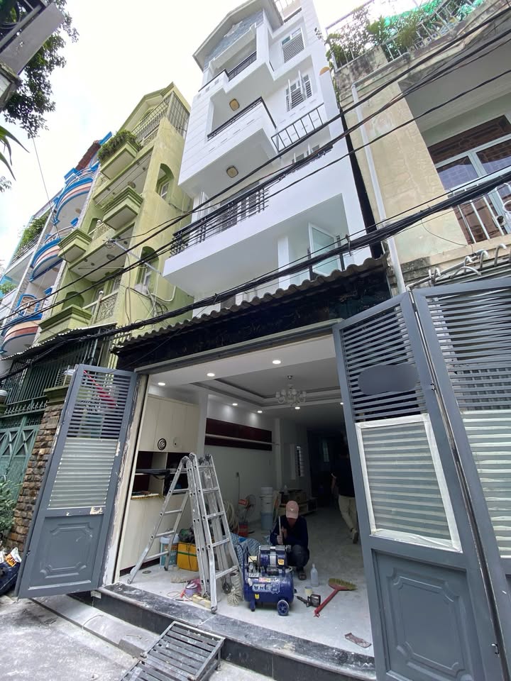 Nhà Nguyên Căn Hoàng Diệu Phú Nhuận 32m² - Thích hợp làm Studio, Văn phòng, NAILS, SPA!