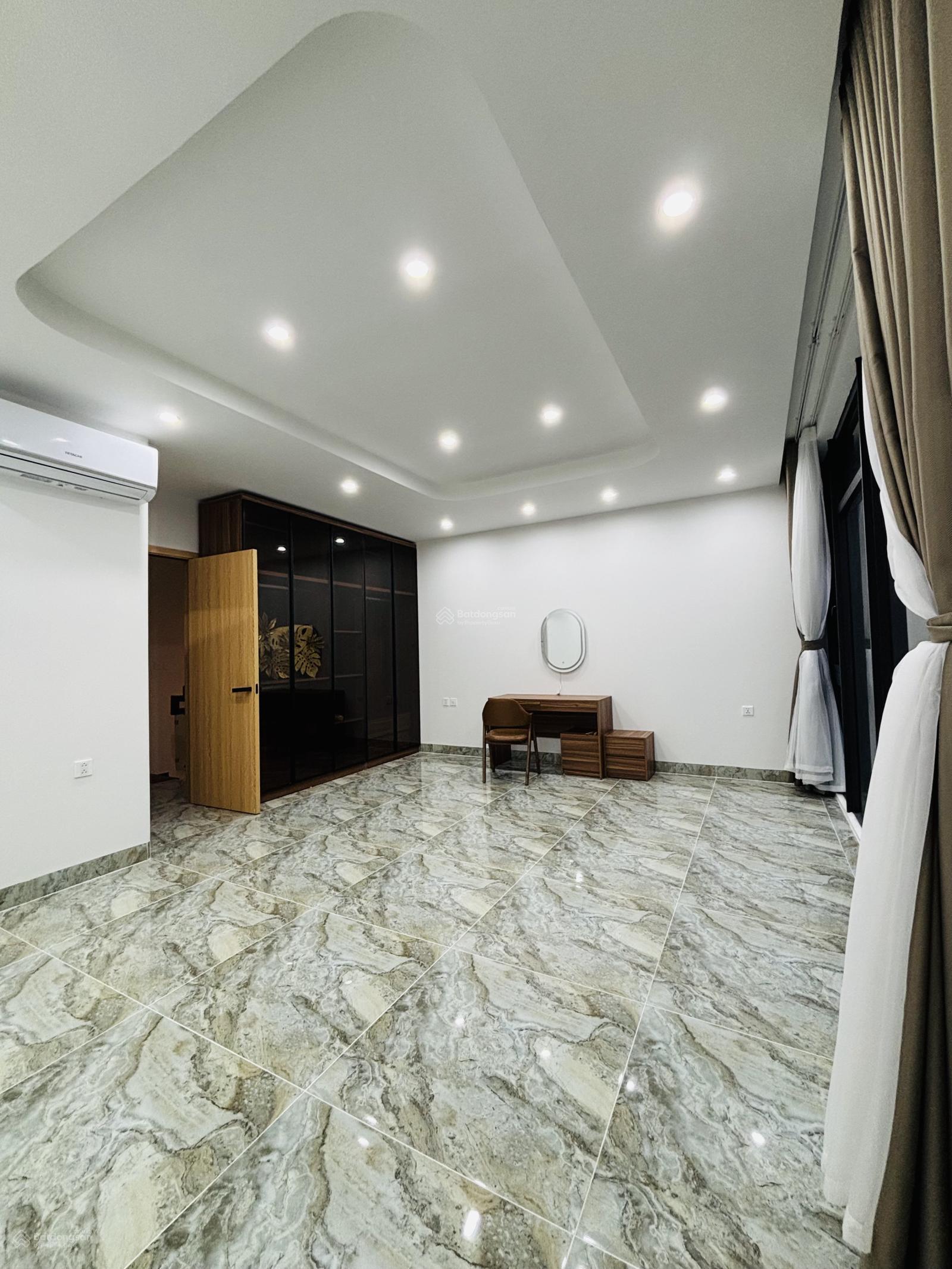 Biệt thự cho thuê Vinhomes Ocean Park 3, 7PN, 8WC, chỉ 30 triệu, 104m²