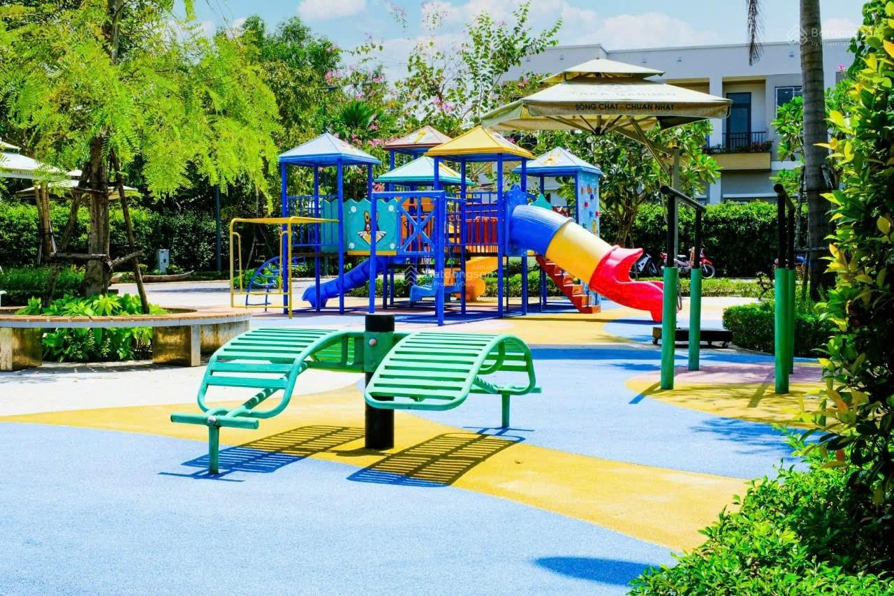 Đất nền Taka Garden 98m² giá 1.3 tỷ - Vị trí gần trung tâm, thuận tiện sinh sống!