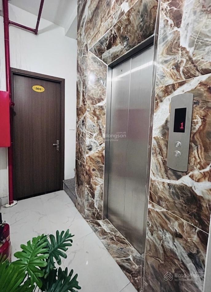 Nhà riêng Đại Mỗ 37m² giá 9.8 tỷ - Ô tô đỗ cửa, thang máy tiện lợi!