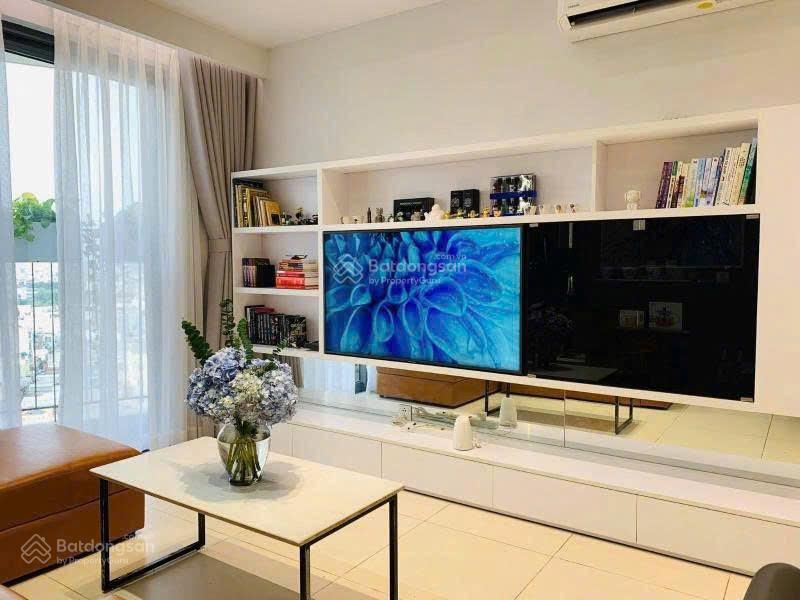 Căn hộ chung cư The Pegasuite Quận 8 77m² giá 2.4 tỷ - Pháp lý rõ ràng, nội thất đầy đủ!