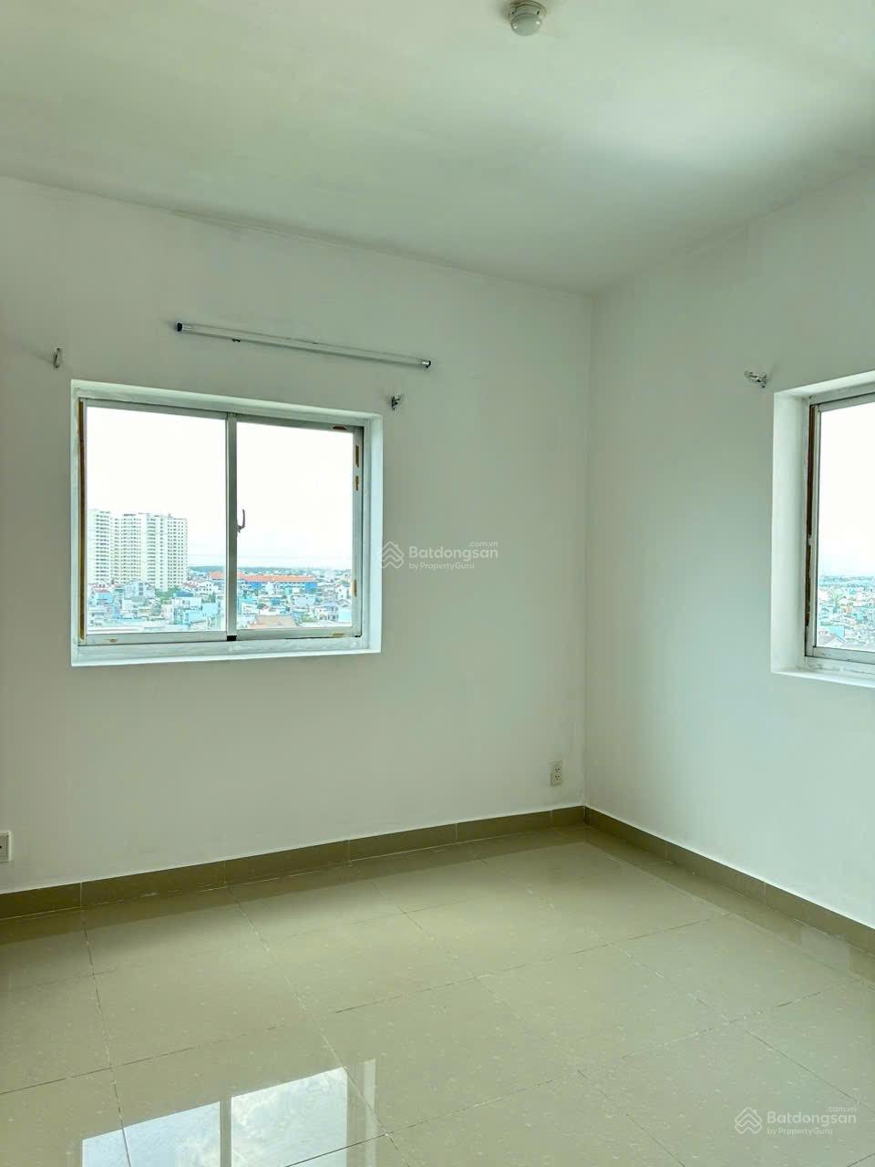 Căn hộ Long Phụng tại Bình Tân 80m² giá 6,5 triệu - Không gian sống lý tưởng!