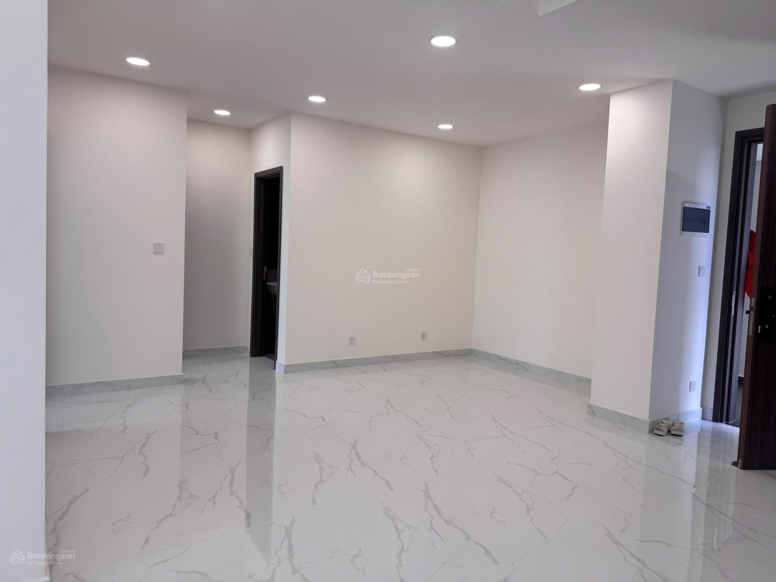 Căn hộ Diamond Centery Tân Phú 96m² giá 17 triệu - Nhà mới 100%