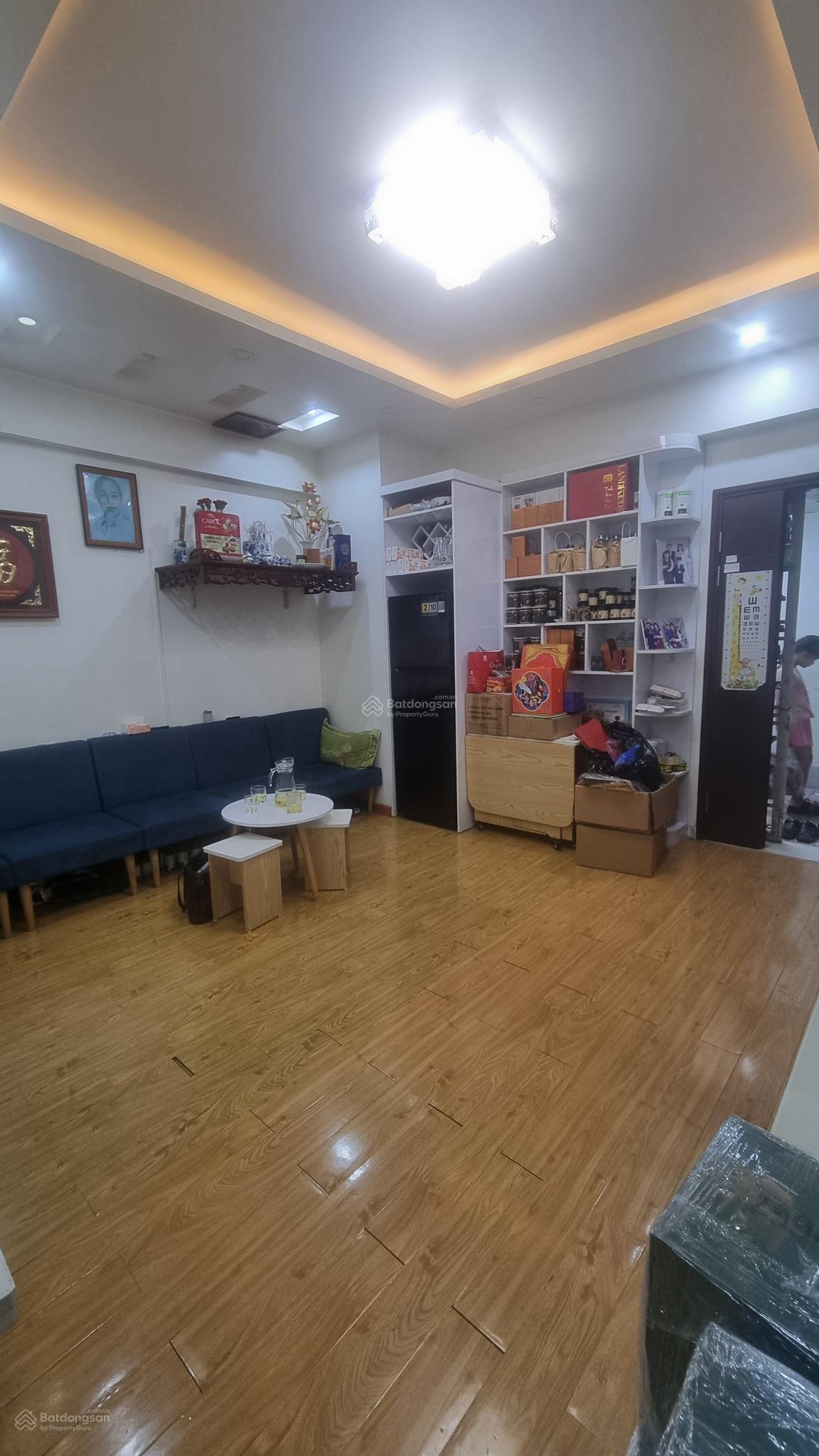 Bán căn hộ CC tầng trung tại CT4 KĐT Xa La, Phùng Hưng, Phúc La, Hà Đông, 3,25 tỷ, 53m2 - Không gian sống lý tưởng cho giới trẻ!