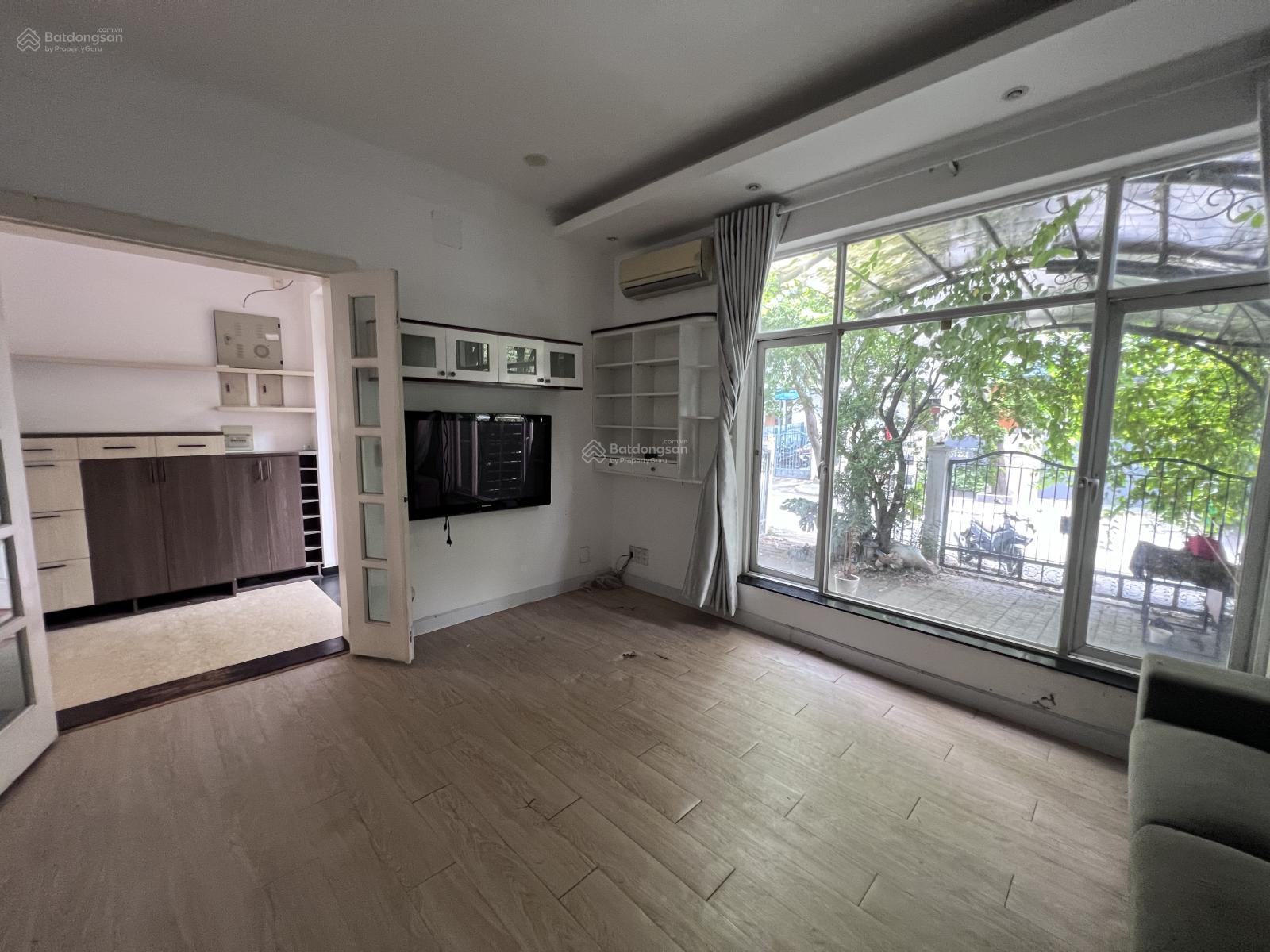 Biệt Thự Compound Hưng Thái 1 126m² giá 29 triệu - Nội thất cơ bản, sẵn sàng vào ở!