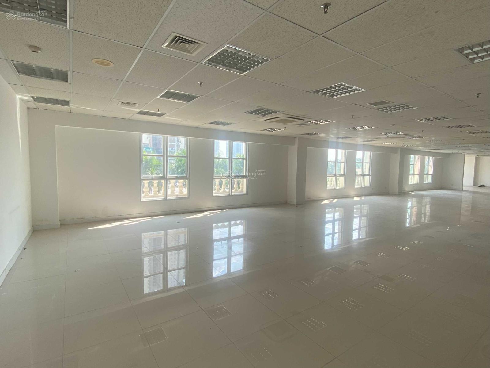 Cho thuê văn phòng tại The Manor Mễ Trì 75m² - 1000m² từ 200.000 VNĐ/m² - Sẵn sàng bàn giao ngay!