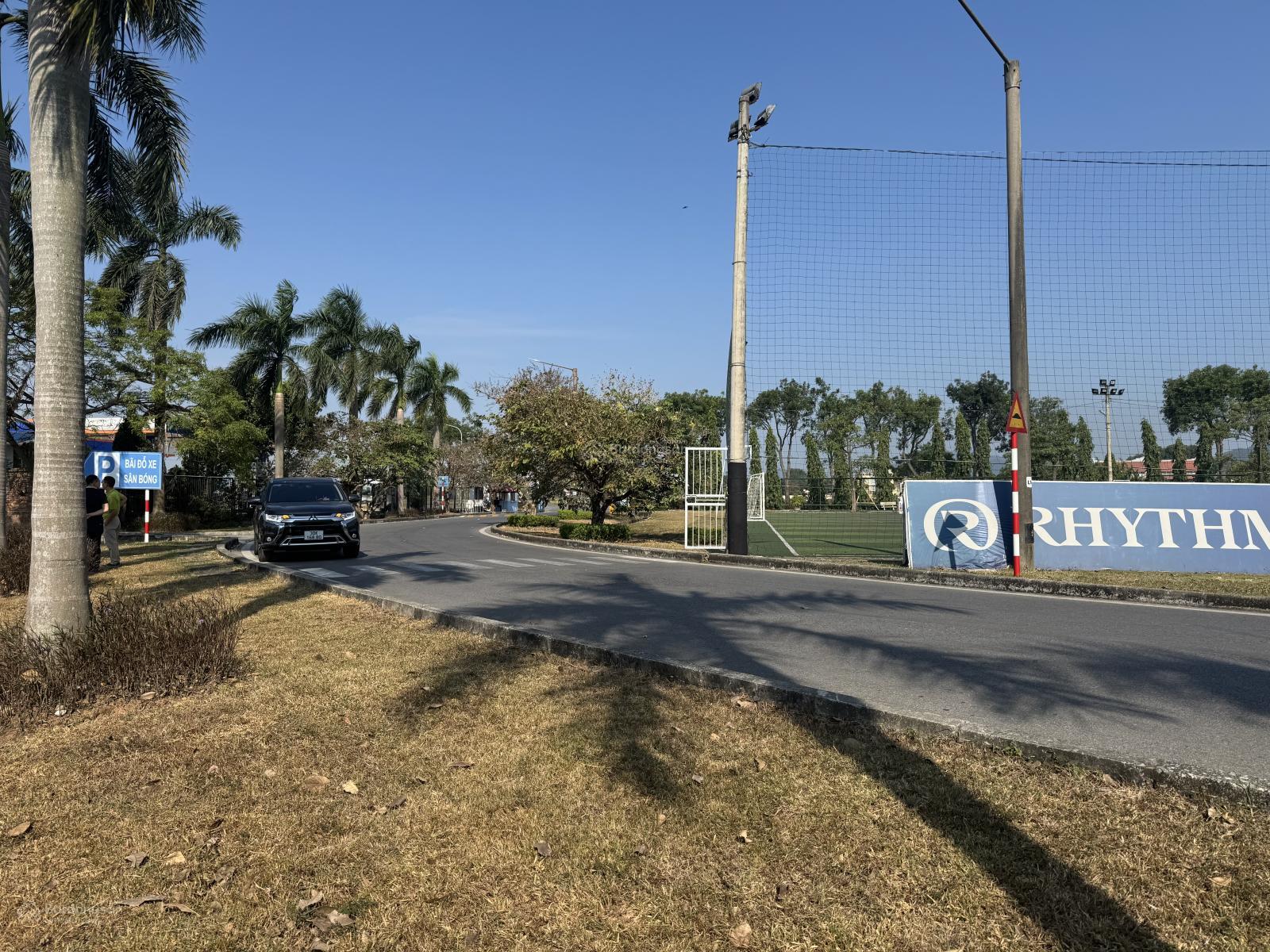 Cho thuê nhà kho, nhà xưởng 1966m² tại KCN Nội Bài, giá 200 triệu - Phù hợp sản xuất nhẹ!