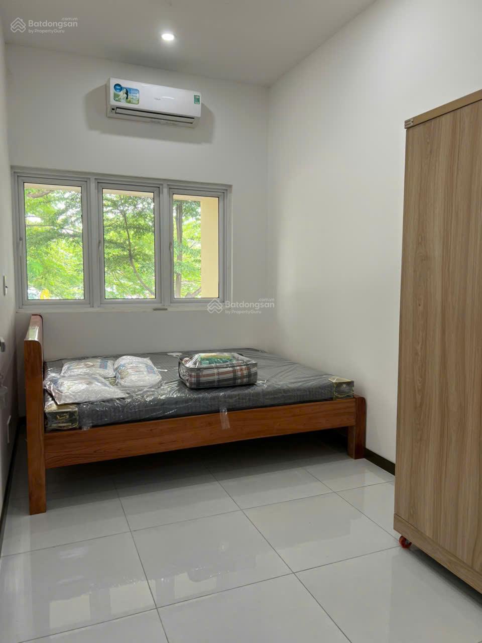 Nhà Ecolakes Bến Cát 120m² 10 triệu - Full nội thất, mới đẹp, vào ở ngay!