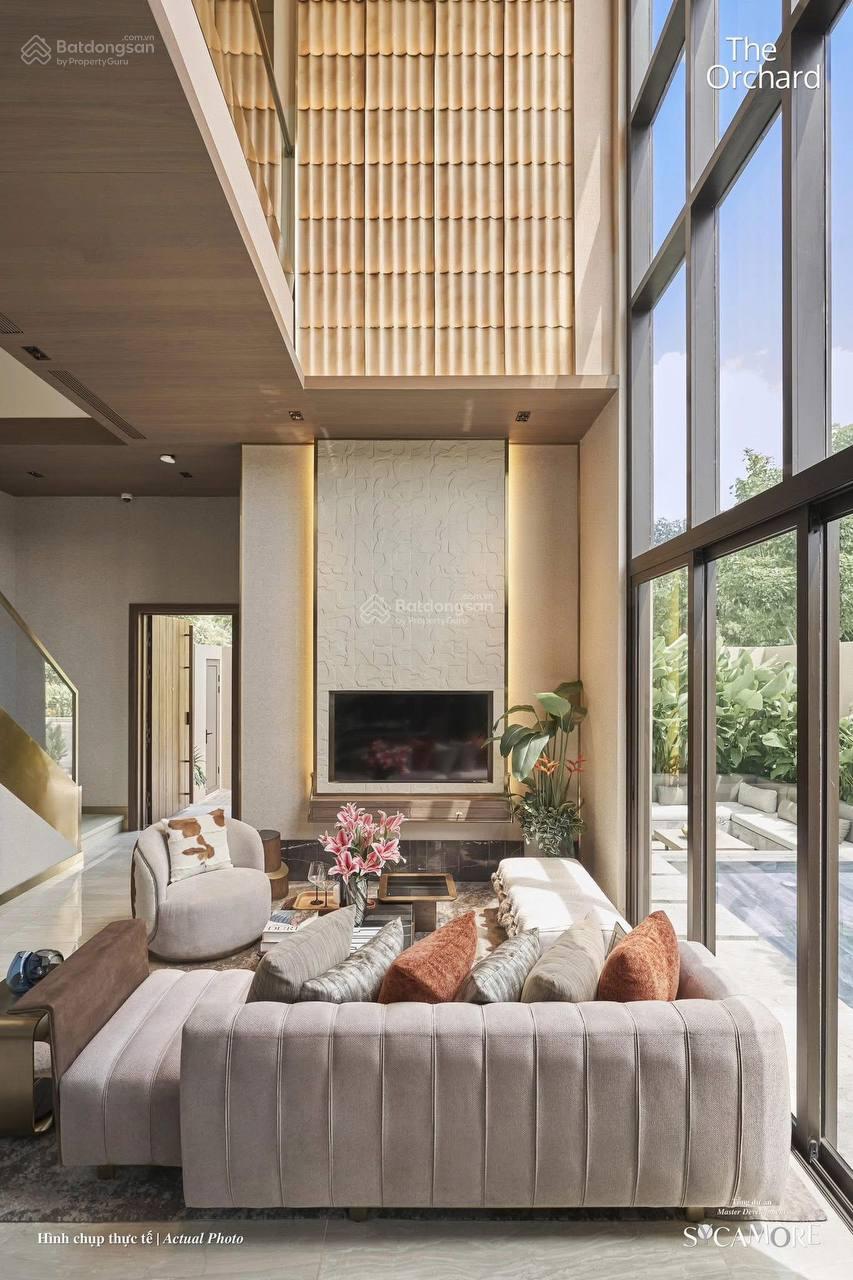 Nhà phố cho thuê The Orchard Sycamore 176m² giá 1 triệu - Căn góc thoáng mát với hồ bơi riêng!