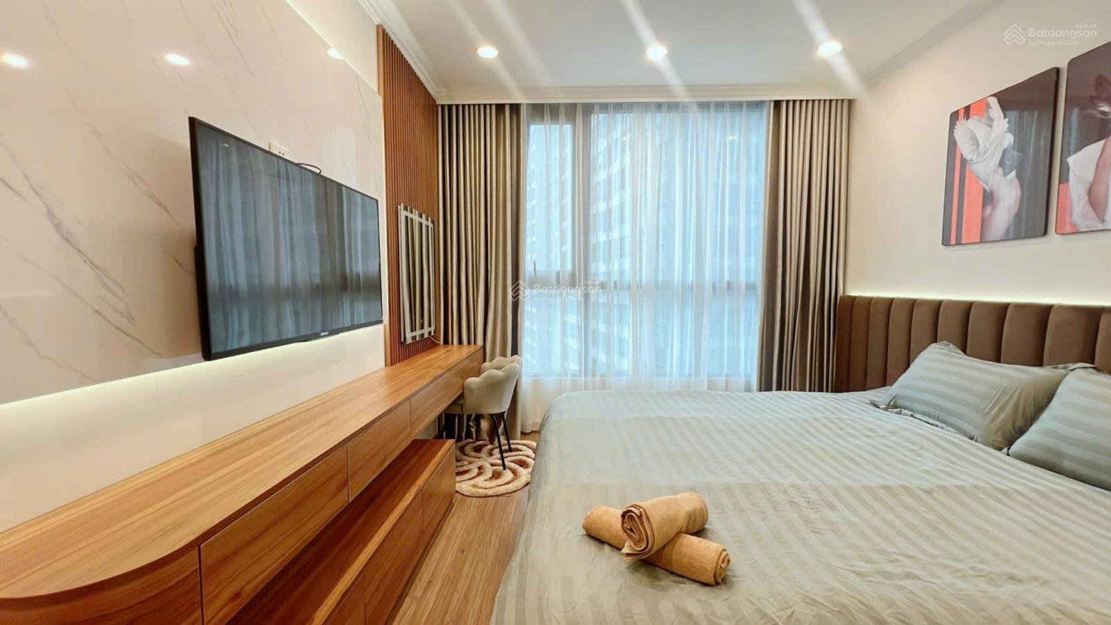 Căn hộ 102m² 3PN tại HC Golden City, Long Biên - Giá 9 tỷ, Nội thất sang trọng!