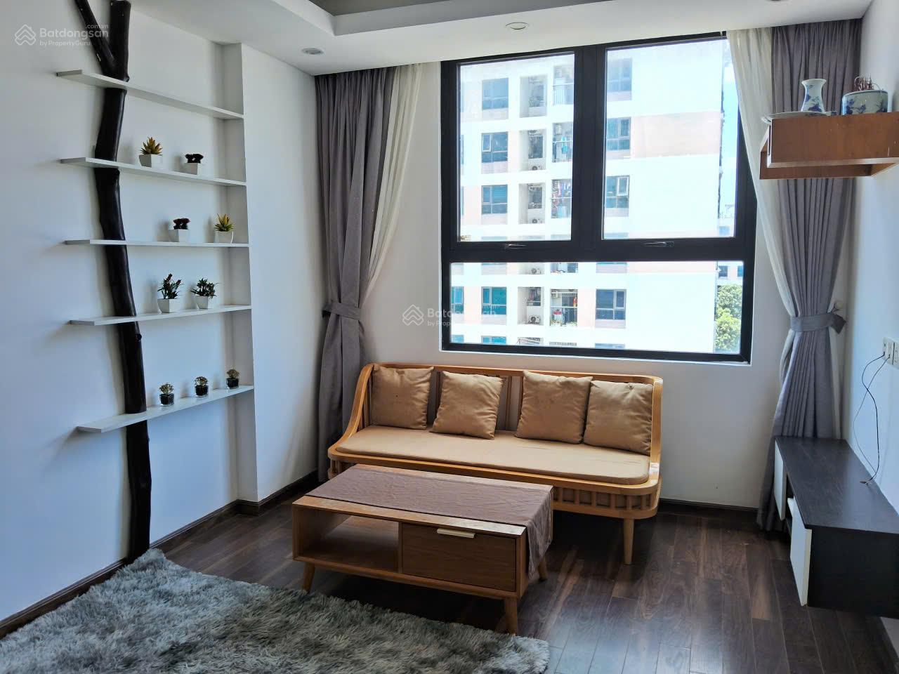 Chung cư Eco City Việt Hưng 70m² giá 9 triệu - Full nội thất cao cấp, nhận nhà ngay!