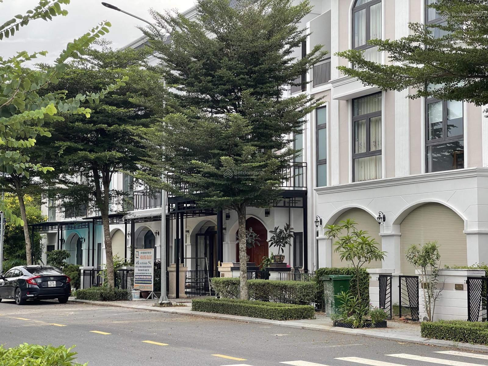 Townhouse cho thuê Trần Anh Riverside, Bến Lức 80m² giá 13 triệu - Nhà mới full nội thất!