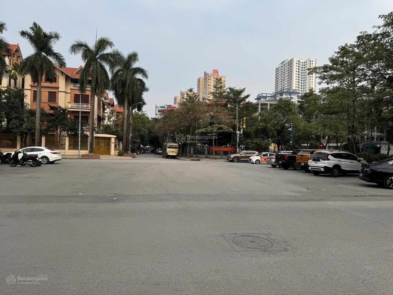 Nhà phố KĐT Đại Kim 51m² giá 15 tỷ - Kinh doanh đỉnh, sổ đỏ chính chủ!