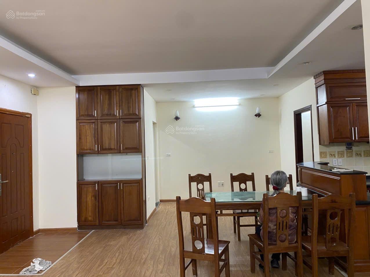 Căn hộ CT2B Nghĩa Đô 95m² giá 13.5 triệu - Nhà mới, đầy đủ nội thất!