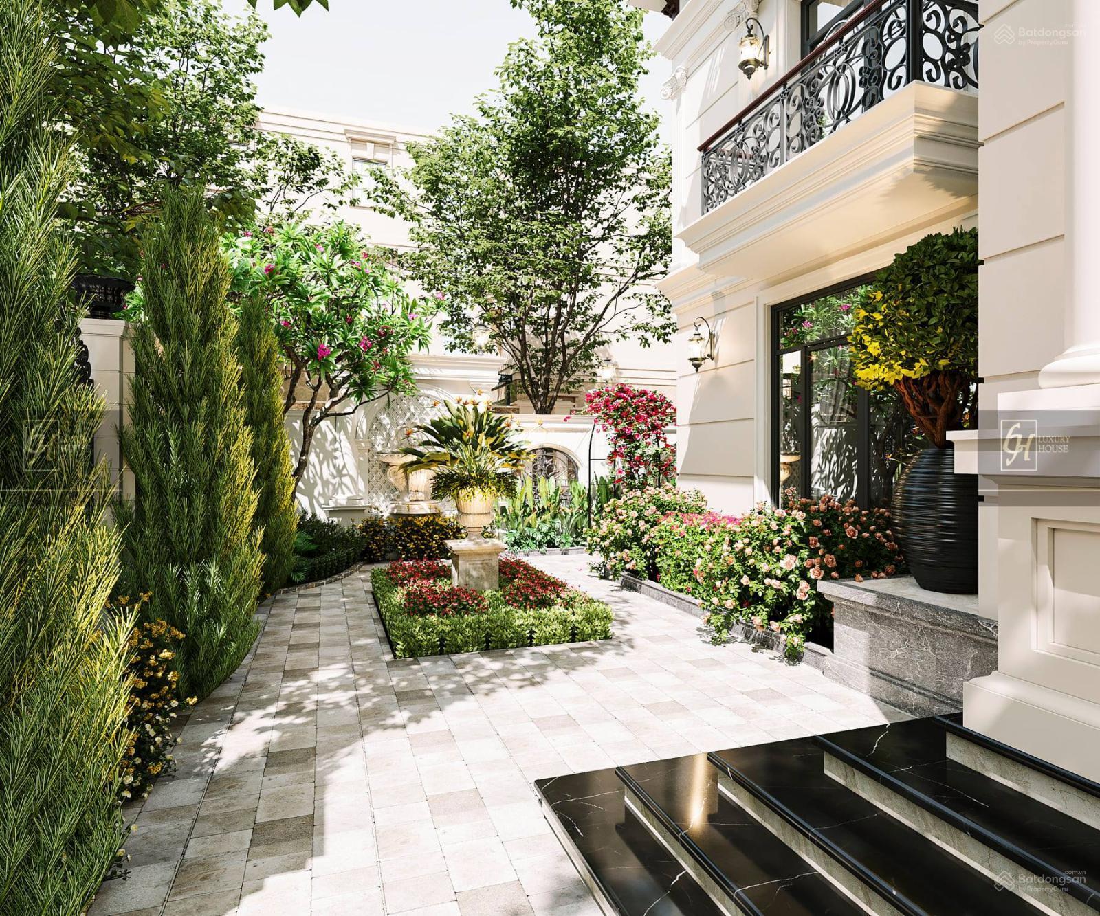 Biệt thự sân vườn Cầu Giấy 330m² giá 120 tỷ - Khu vực quý tộc