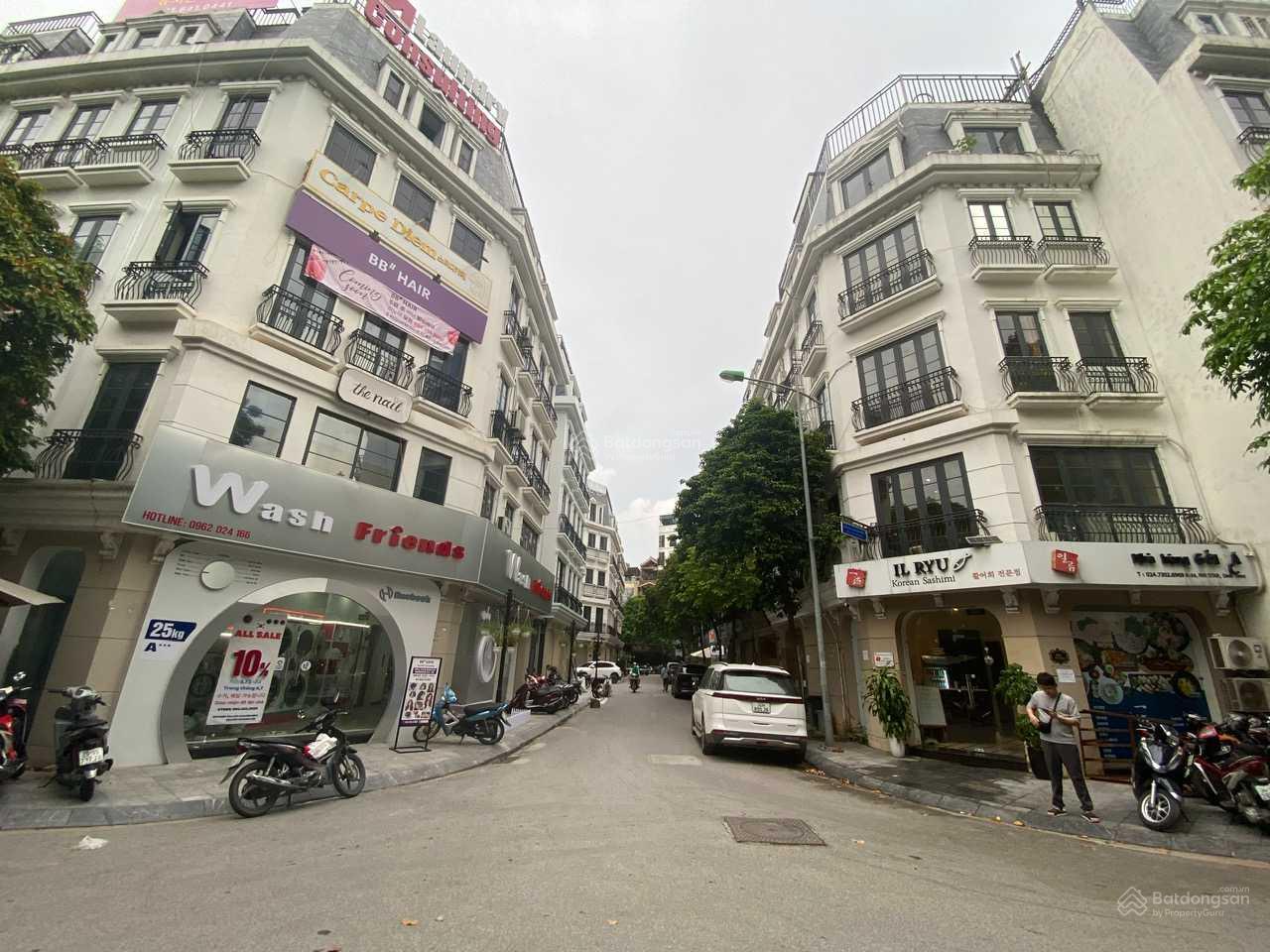 Nhà cho thuê Five Star Đình Thôn, Nam Từ Liêm 100m² giá 60 triệu - Vị trí đắc địa, tiện ích đầy đủ!