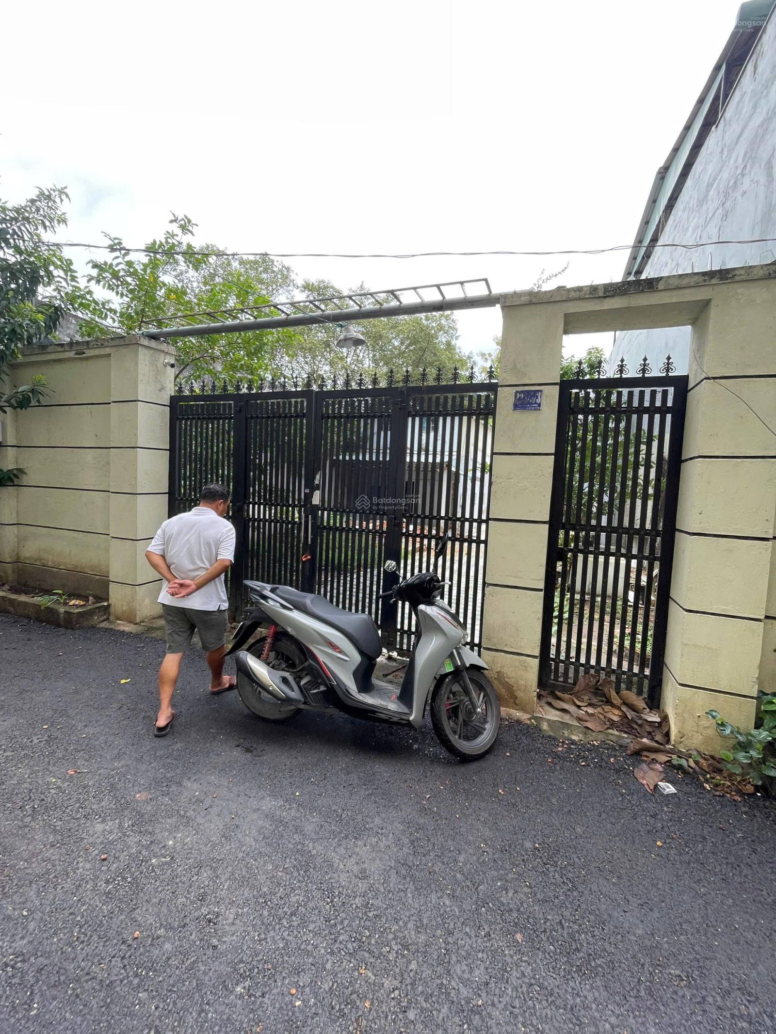 Bán đất KDC Nam Hùng Vương, Bình Tân 100m² - Sổ đỏ chính chủ, xây dựng tự do!