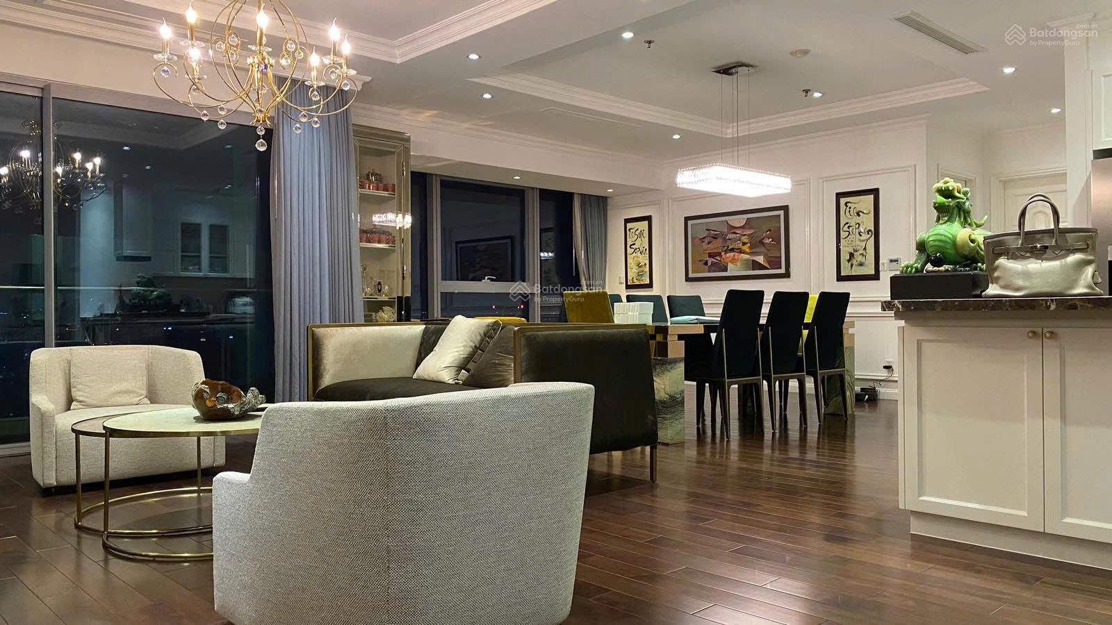 Căn hộ cho thuê Vinhomes Đồng Khởi 140m² giá 70 triệu - View đẹp, nội thất cao cấp!