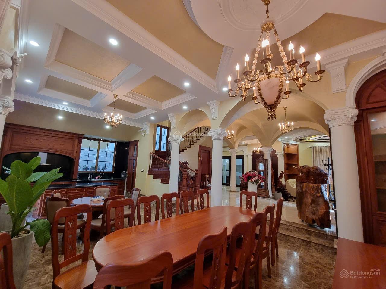 Cho thuê biệt thự căn góc Vĩnh Trường 300m² - Full tiện nghi cao cấp