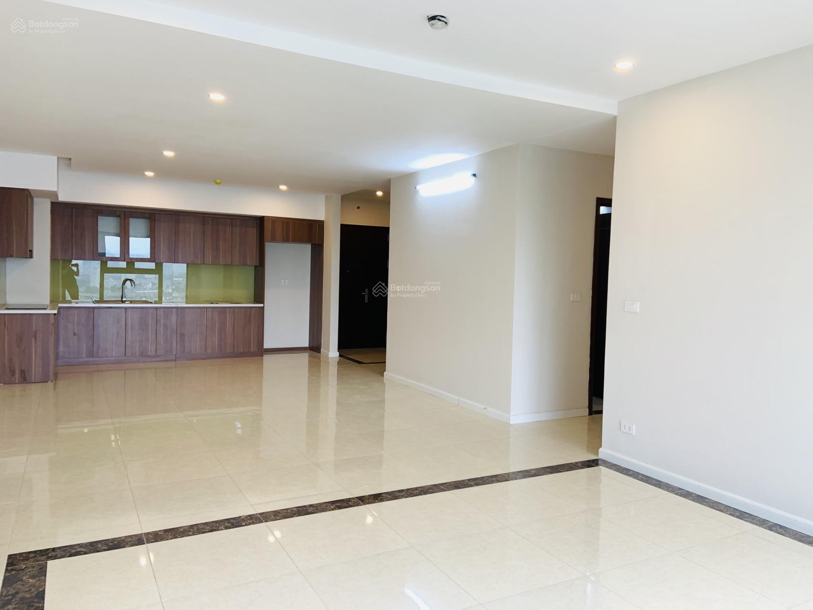 Căn hộ 2-3PN tại tòa HPC Landmark 105, Hà Đông giá 12 triệu - Sẵn sàng vào ở ngay!