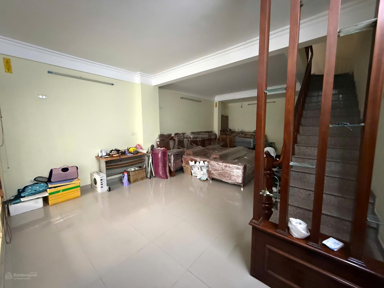 Chính chủ cho thuê mặt bằng tầng 1 + tầng 2 KĐT Ao Sào 77m² giá 12 triệu - Không gian yên tĩnh, an ninh đảm bảo!