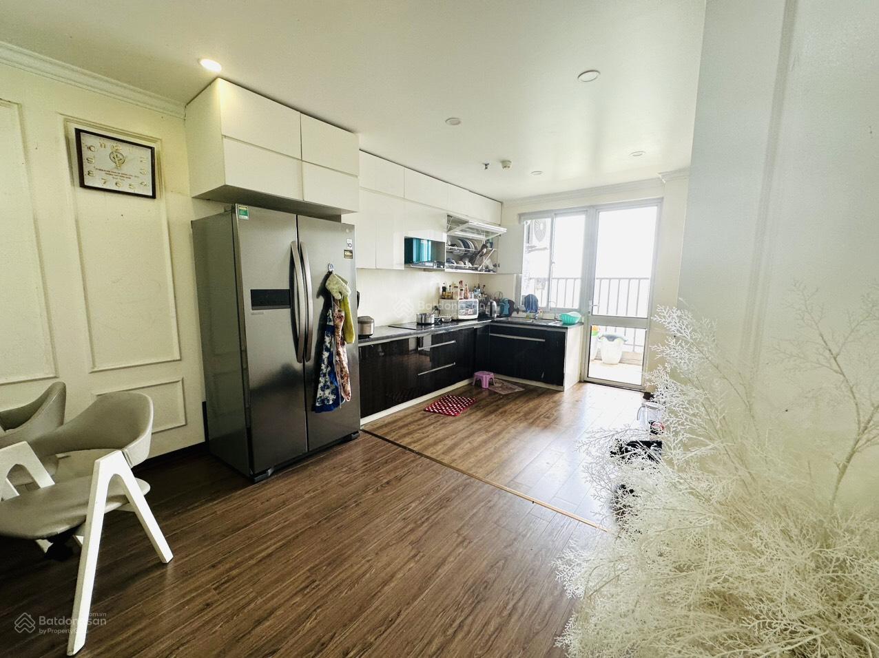 Căn hộ VOV Mễ Trì 70m² giá 4.3 tỷ - Phong thủy tốt, view thoáng