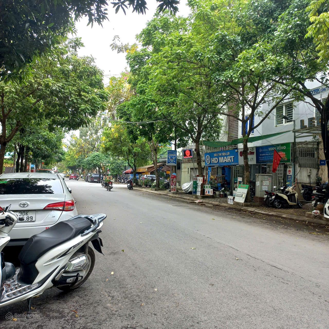 Bán liền kề KĐT Văn Khê, 82.5m² giá 18.45 tỷ - Tiện ích đỉnh cao!