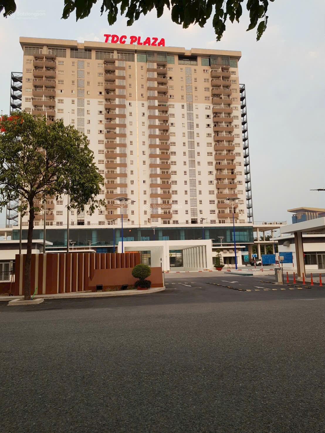 Căn hộ TDC Plaza Định Hòa 82m² giá 6 triệu - Gần Đại Học Quốc Tế Miền Đông!