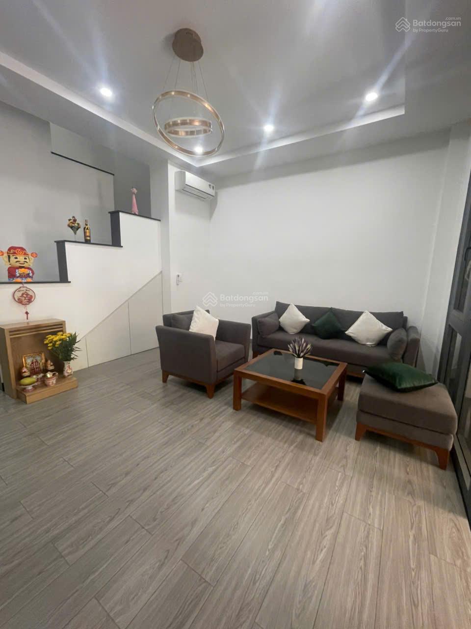 Bán Nhà 3 Lầu Làng Đại Học ABC 100m², 11.8 Tỷ - Nhà Mới Đẹp Vào Ở Ngay!