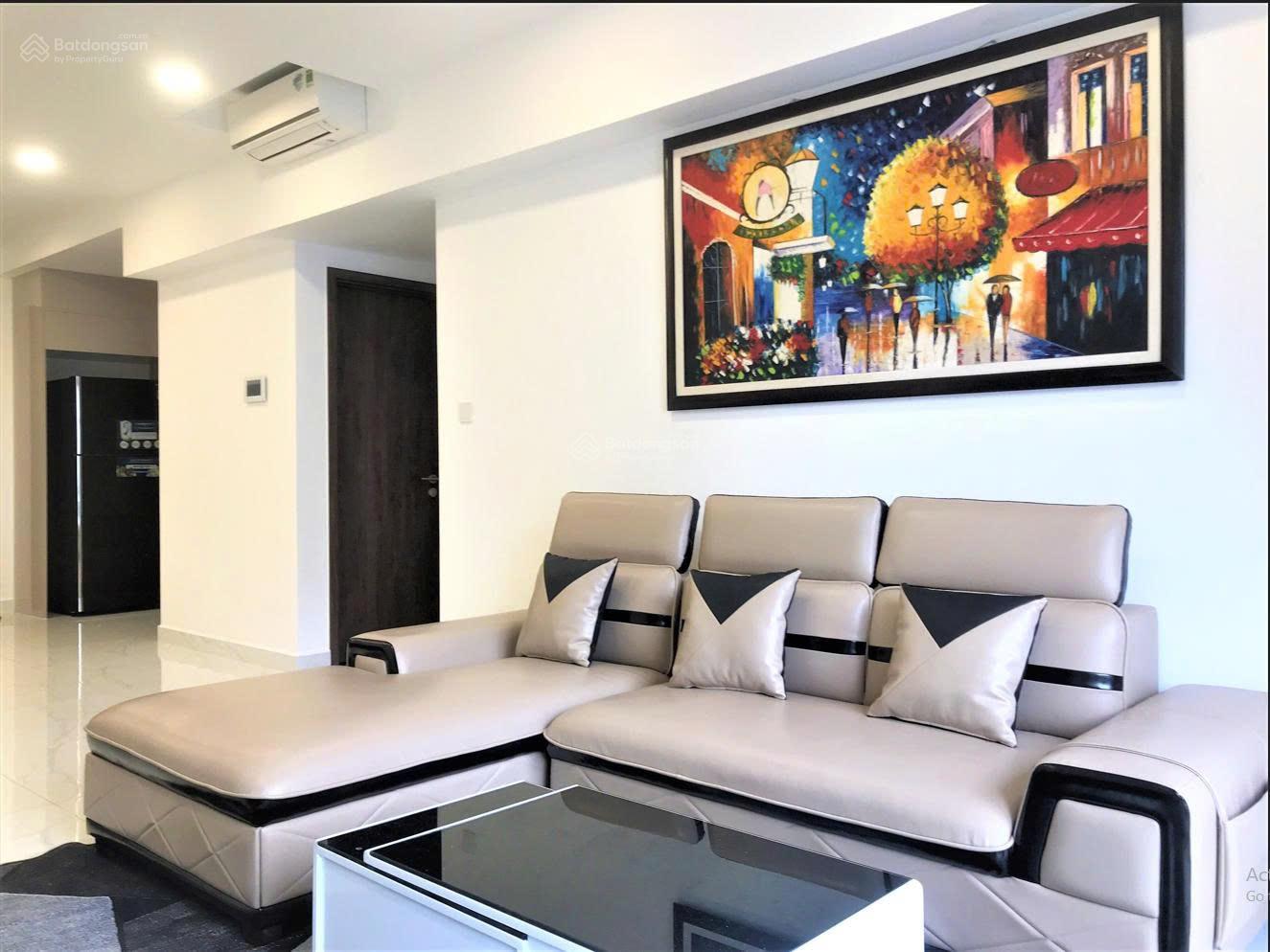 Căn hộ Diamond Brilliant 97m² giá 20 triệu - Full nội thất sang trọng, view hồ bơi trẻ em!