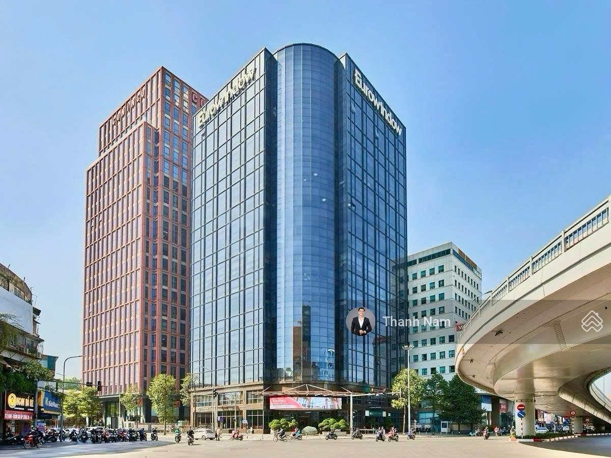 Cho thuê văn phòng hạng A tòa Eurowindow Đống Đa 760m² chỉ 275.000đ/m² - Vị trí đắc địa!