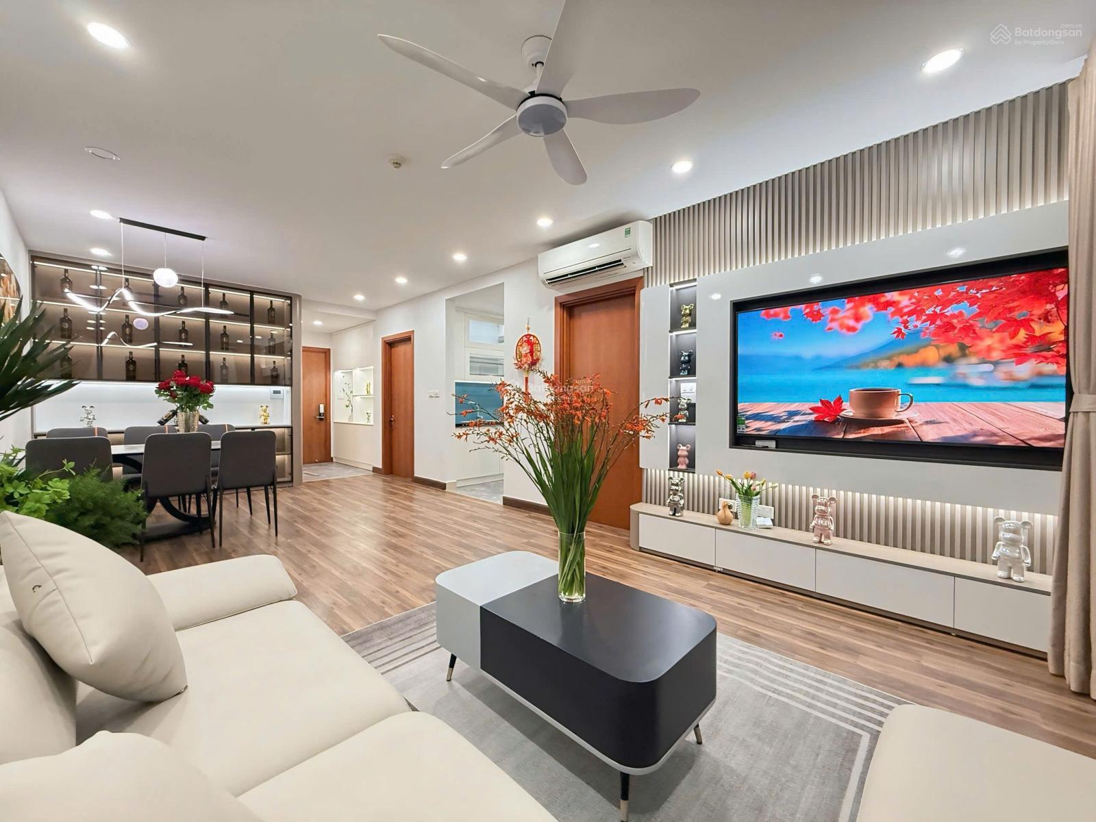 Bán căn hộ 2 phòng ngủ Green Stars 66m² giá chỉ 5.8 tỷ - Sẵn sàng vào ở ngay!