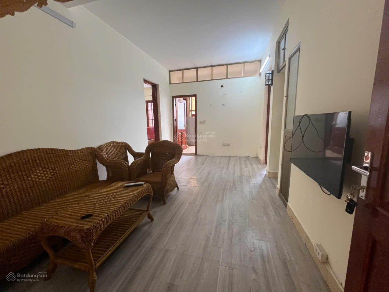 Cho thuê căn hộ mini Đường Sắt, Ba Đình, 70m² giá 9 triệu - Nội thất đầy đủ, an ninh 24/24!