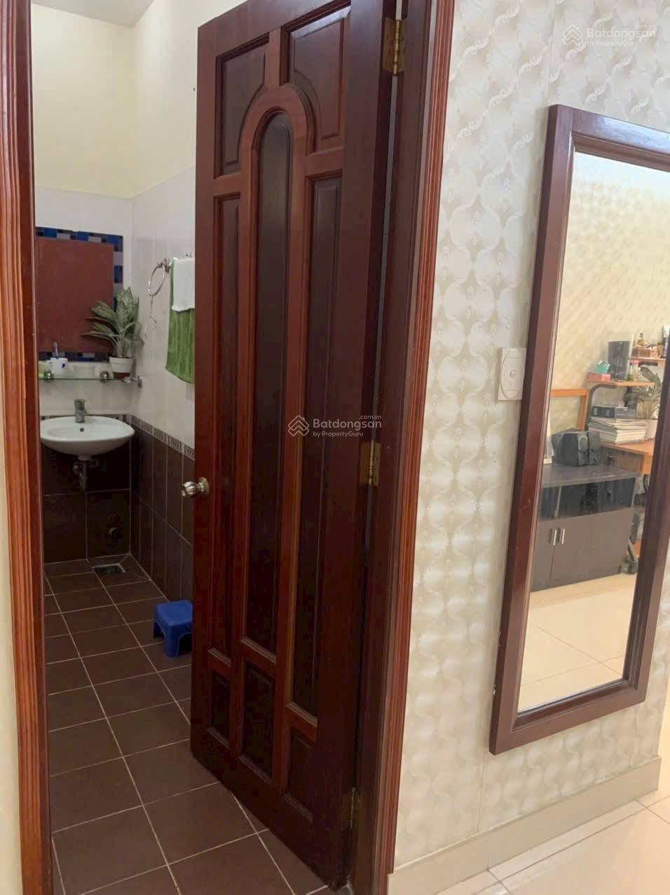 Bán nhà mặt tiền đường Huy Cận, Phước Long B, 100m² giá 17.8 tỷ - Vị trí kinh doanh đắc địa!