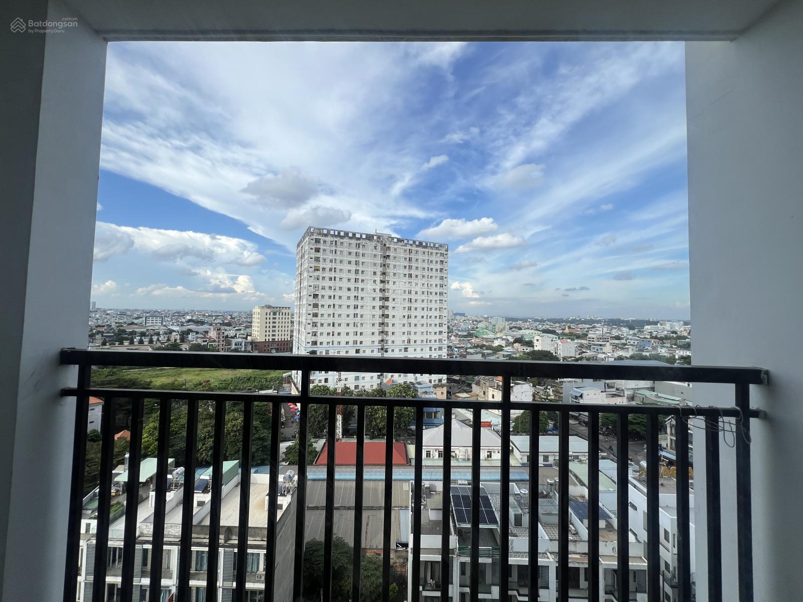 Căn hộ Phú Đông Premier 70m² giá 10.5 triệu - Full nội thất sang trọng!