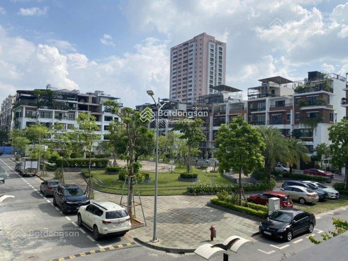 Bán biệt thự Romantic Park Tây Hồ Tây 120m² giá 50 tỷ - Không thể bỏ lỡ!