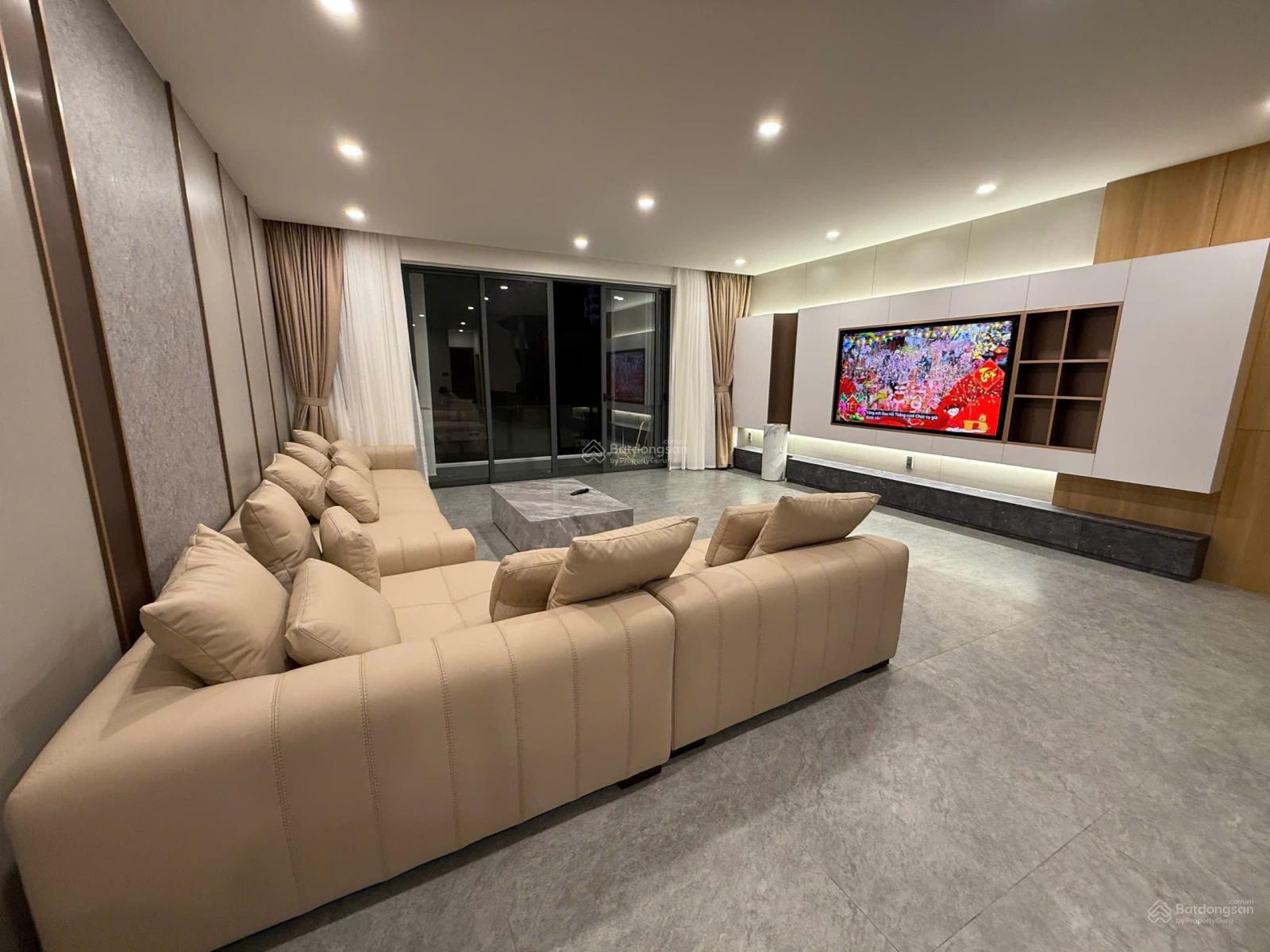 Nhà đẹp đường Hoàng Cầm KĐT Vĩnh Điềm Trung 102m² giá 14 tỷ - Thiết kế 4 tầng sang trọng!