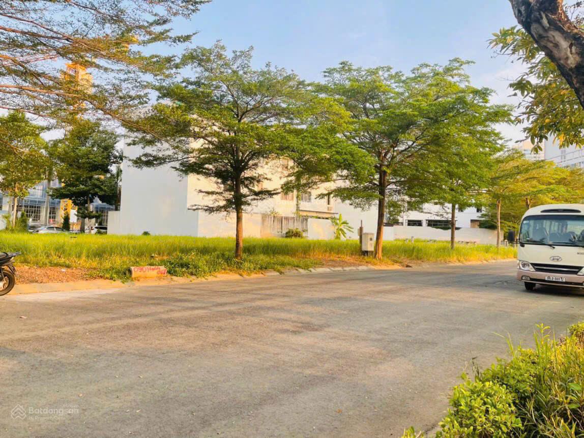 Đất biệt thự Everrich 10x20m ven sông Phú Mỹ Hưng giá 21 tỷ - Tiện ích đầy đủ, view đẹp!