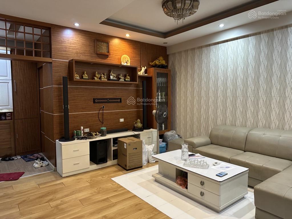 Căn hộ T&T 440 Vĩnh Hưng 100m² giá 6.2 tỷ - Sẵn ở ngay, view thoáng mát!