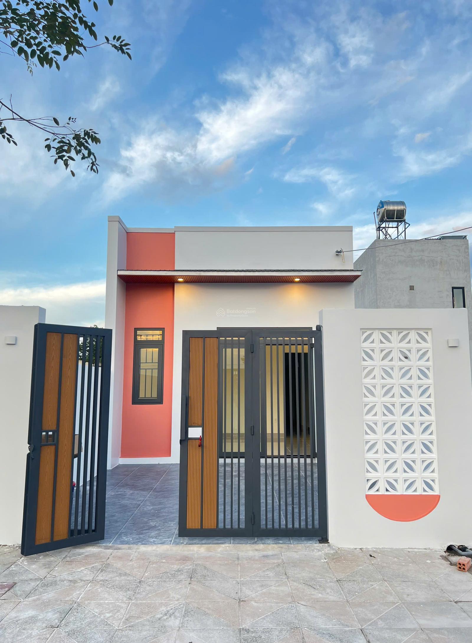 Nhà nguyên căn Cát Tường Phú Hưng 100m² giá 7 triệu - Vào ở ngay!