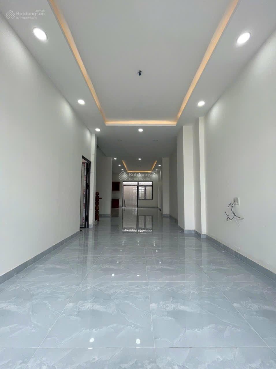 Nhà nguyên căn Centana Điền Phúc Thành quận 9, 100m² giá 12.5 triệu - View công viên thoáng mát!