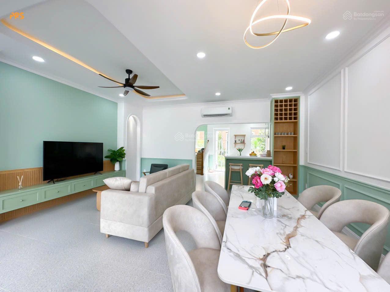 Biệt thự NovaWorld Phan Thiết 120m² giá 14 triệu - Thiết kế hiện đại, đầy đủ tiện nghi!